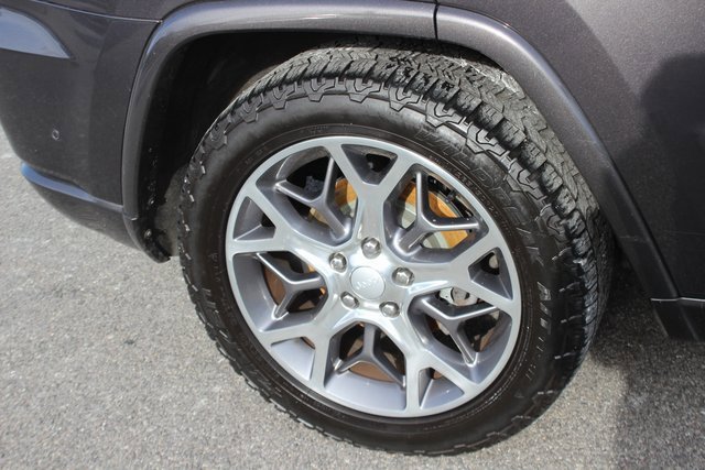 Used 2020 Jeep Grand Cherokee Overland image 38