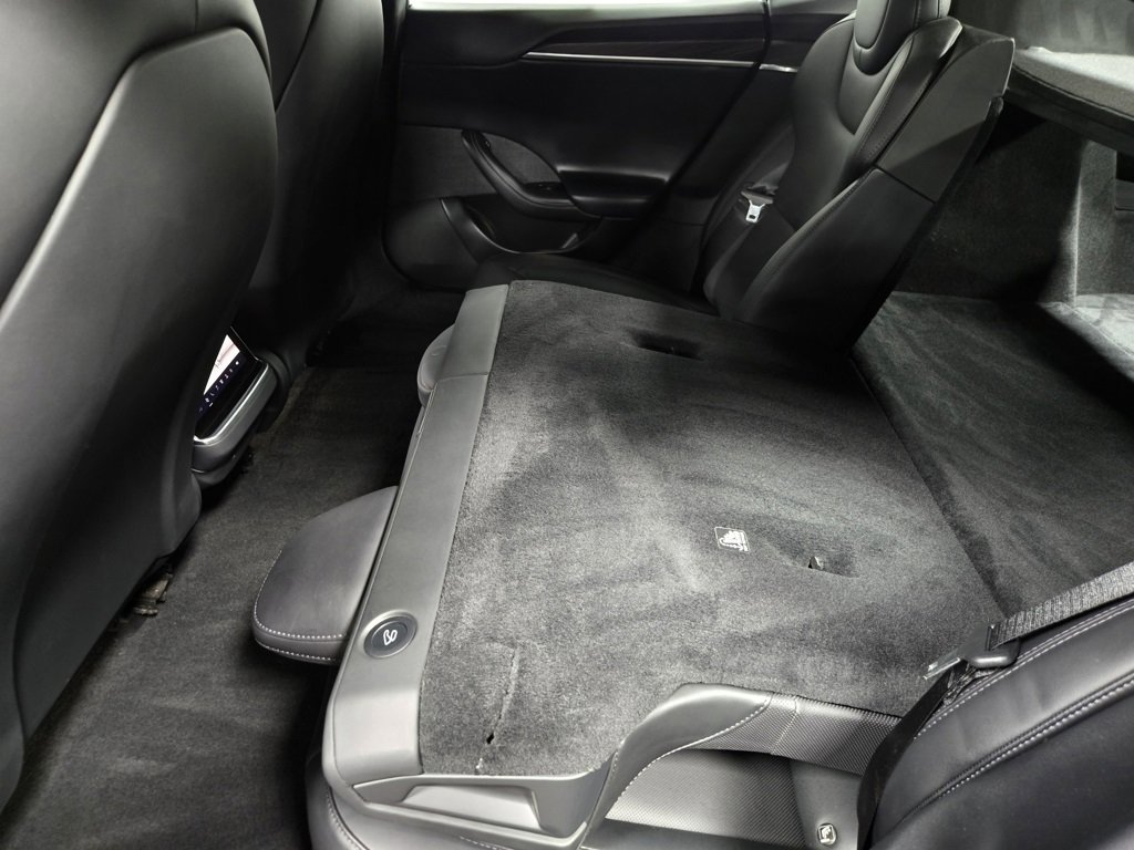 Used 2022 Tesla Model S image 34