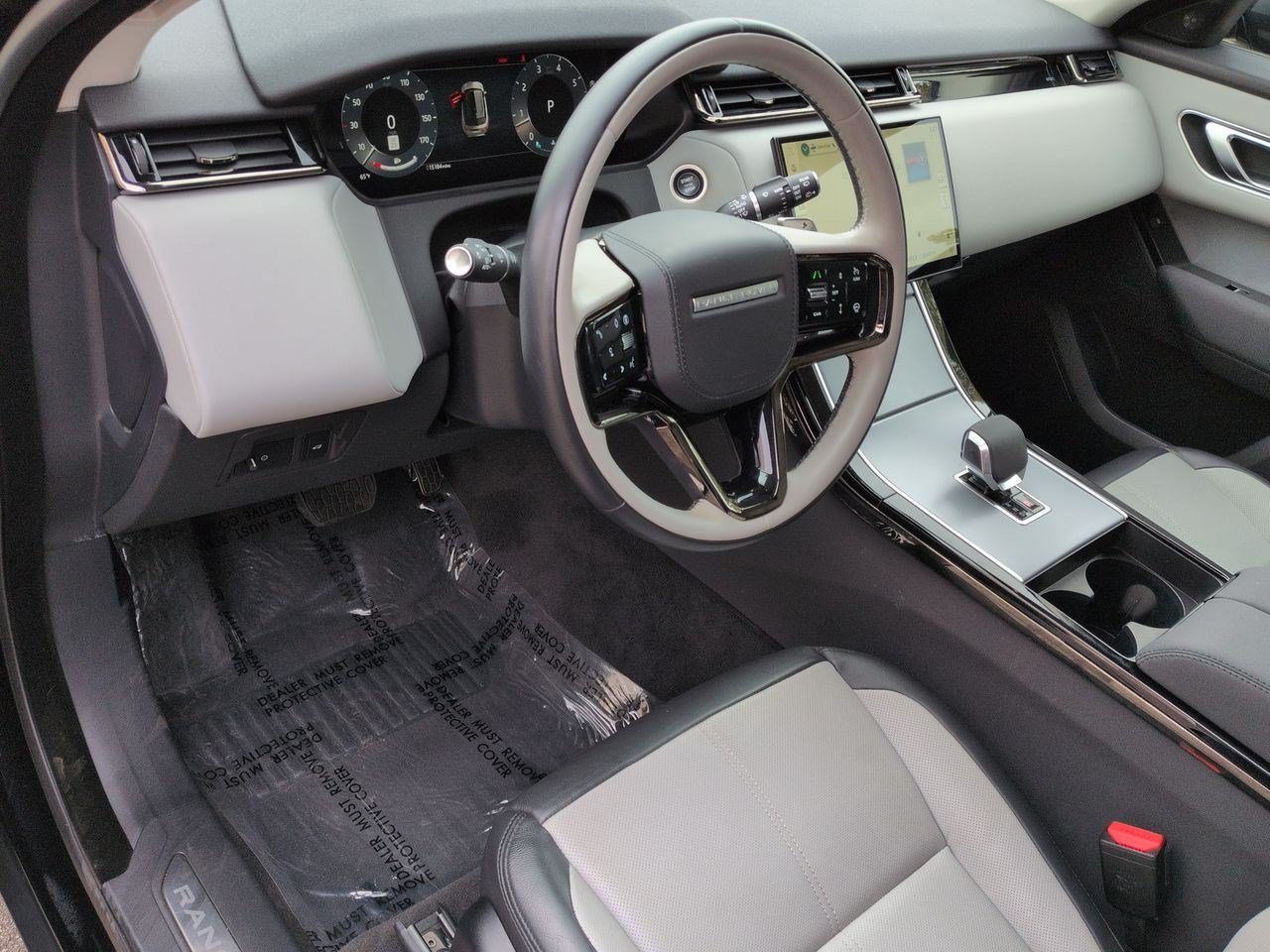 Certified 2025 Land Rover Range Rover Velar S AWD/4WD image 9