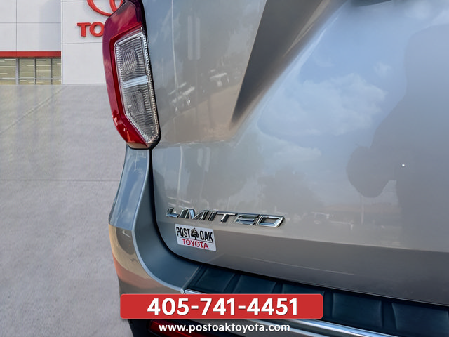 Used 2021 Ford Explorer Limited w/ Equipment Group 301A AWD/4WD image 34
