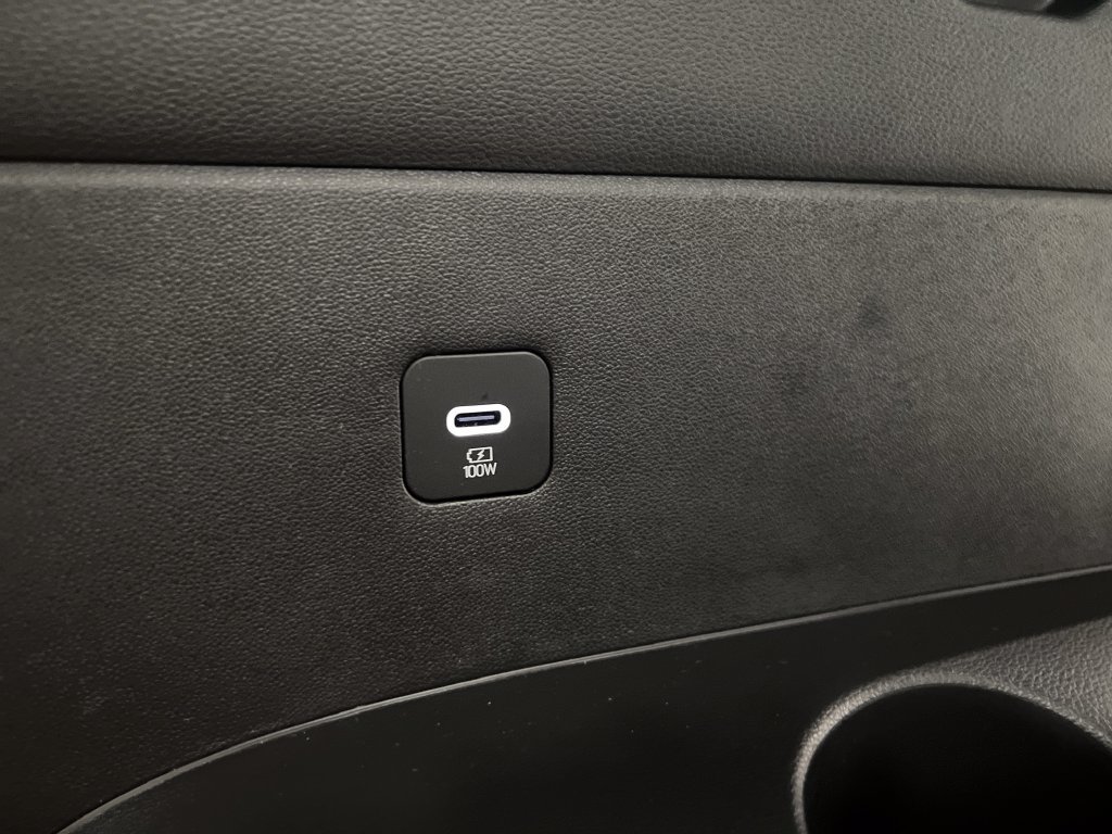 Used 2026 Hyundai Palisade SEL FWD image 42