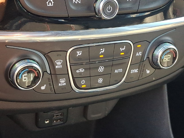 Used 2023 Chevrolet Traverse RS w/ LPO, Floor Liner Package AWD/4WD image 14