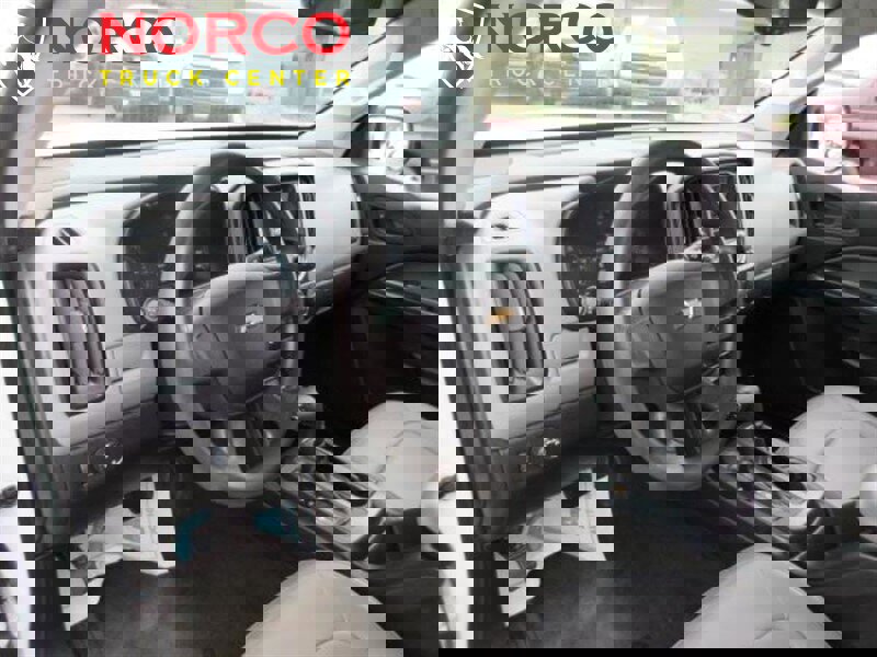 Used 2016 Chevrolet Colorado W/T image 13