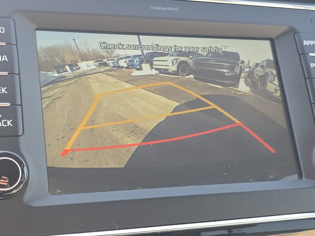 Used 2018 Kia Sedona EX image 28