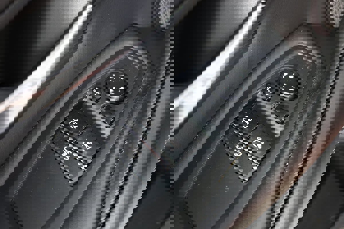 Used 2018 BMW M4 Coupe image 23