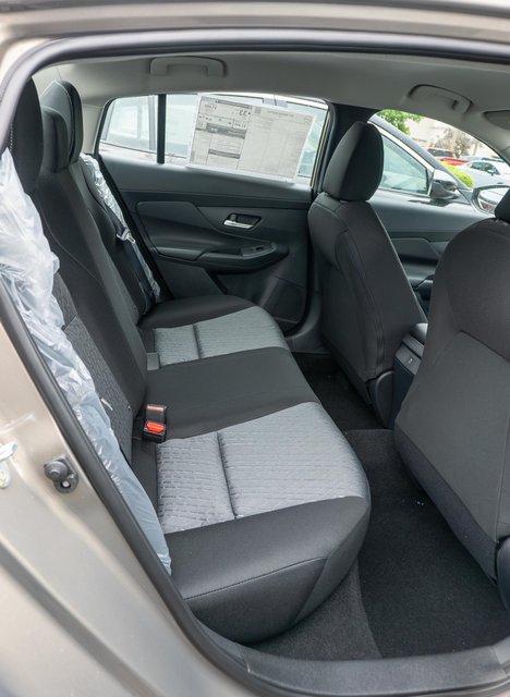 New 2027 Nissan Sentra SV FWD image 8