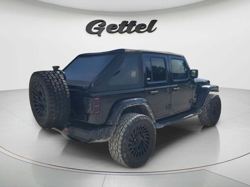 Used 2019 Jeep Wrangler Unlimited Sahara AWD/4WD image 5