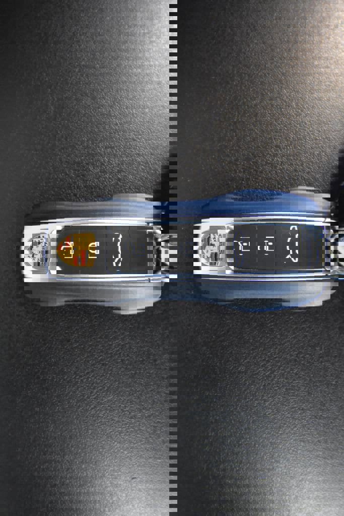 Used 2022 Porsche 911 Turbo S image 46