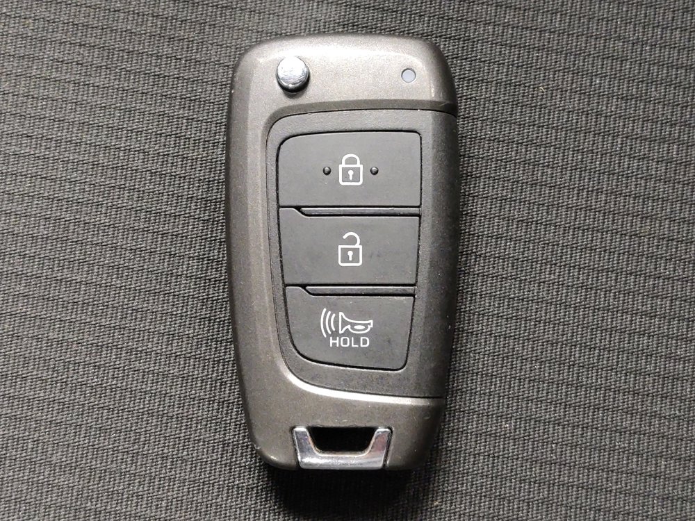 Used 2020 Hyundai Venue SEL image 32