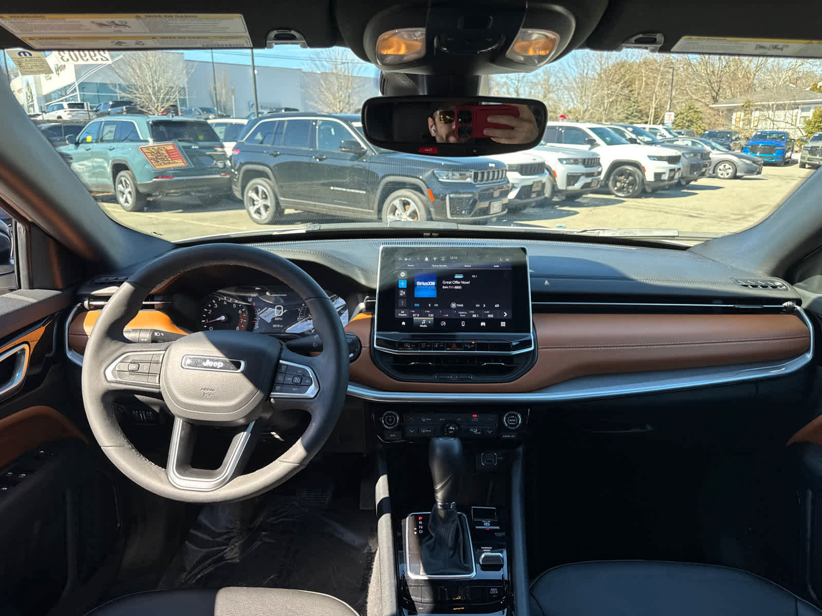 Used 2025 Jeep Compass Limited image 29