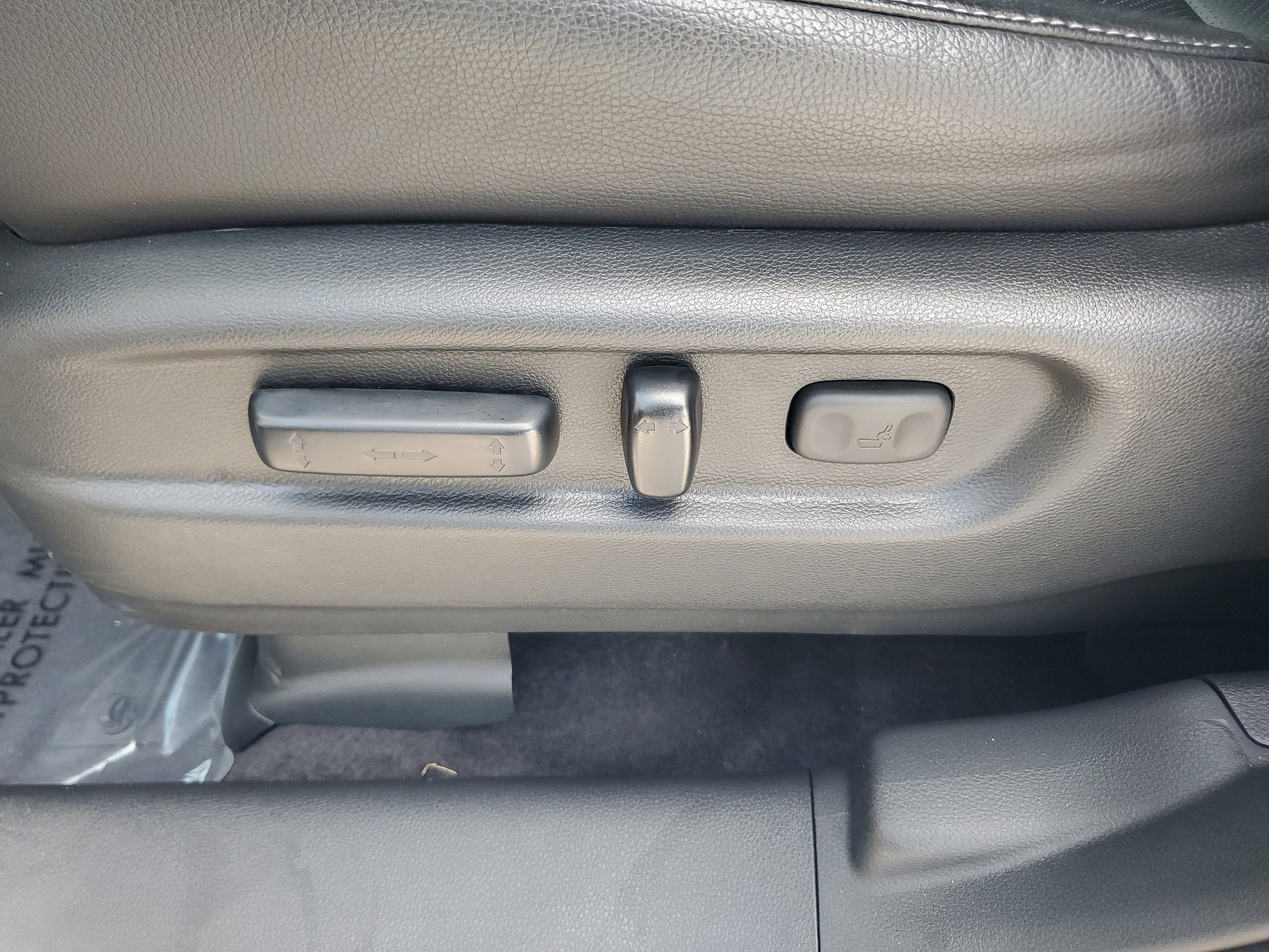 Used 2025 Honda Ridgeline RTL image 12