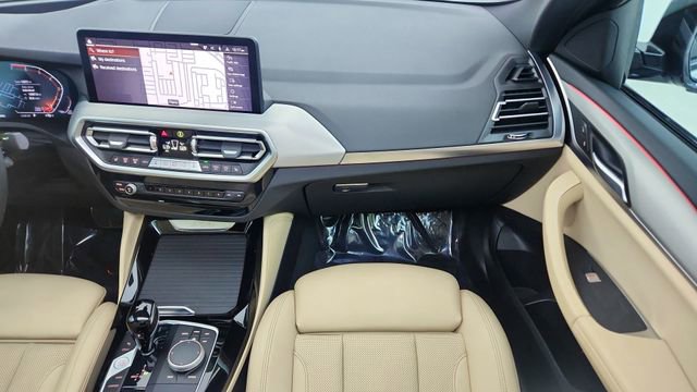 Used 2025 BMW X4 xDrive30i image 37