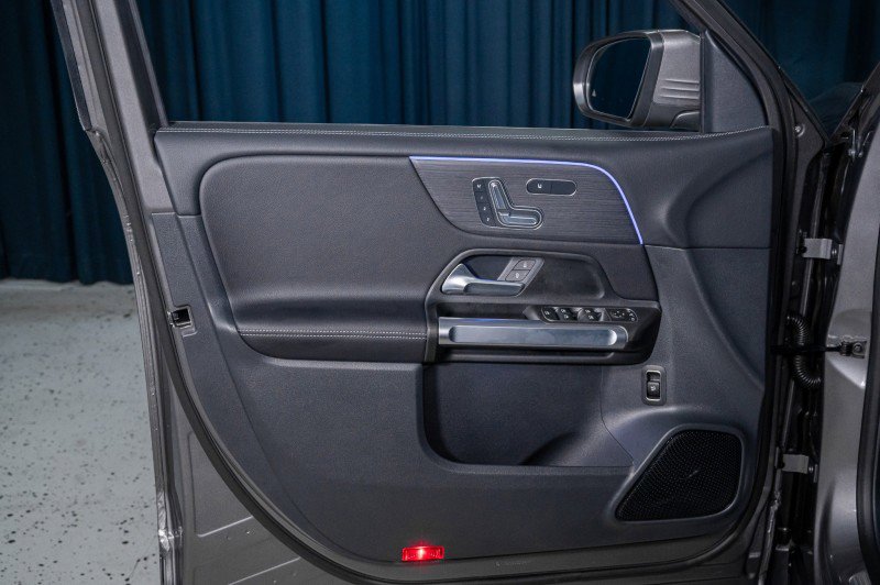 New 2026 Mercedes-Benz GLB 250 4MATIC image 12