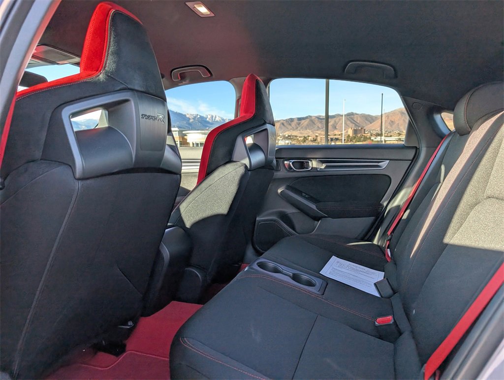 Used 2025 Honda Civic Type R image 15