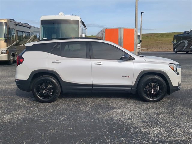 Used 2022 GMC Terrain AT4 w/ Infotainment Package II image 4