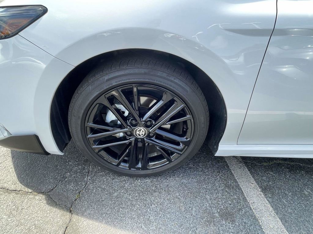 Used 2025 Toyota Camry SE w/ Multimedia Upgrade Package FWD image 28