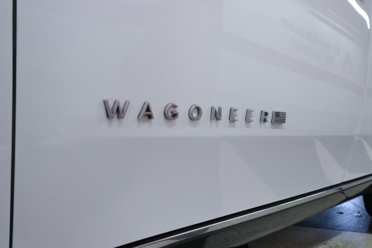 Used 2022 Jeep Wagoneer Series III w/ Premium Group I RWD image 43