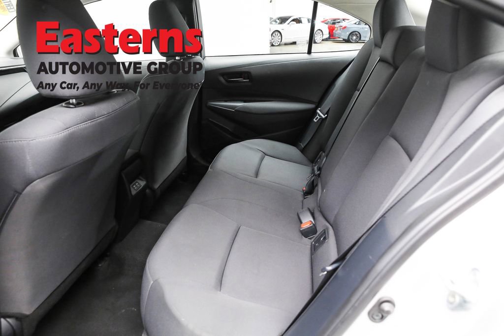Used 2023 Toyota Corolla LE image 21