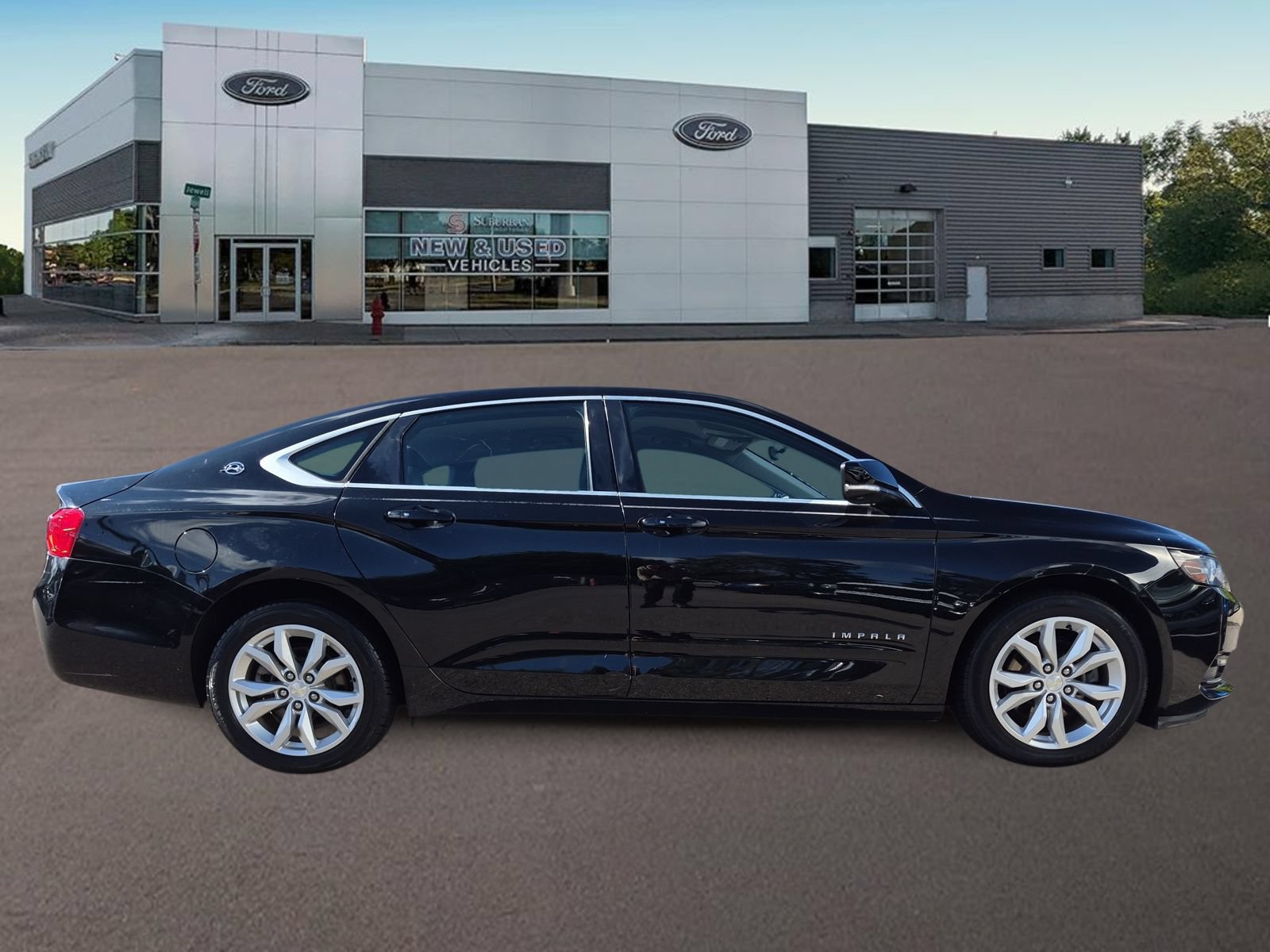 Used 2018 Chevrolet Impala LT FWD image 10