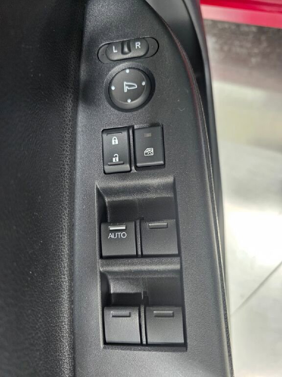 Used 2016 Honda Accord Sport image 18