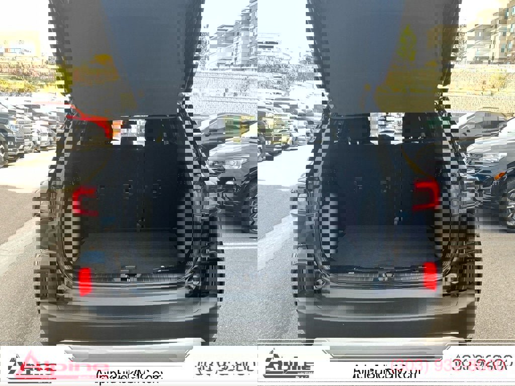 Used 2023 Ford Escape Active image 20