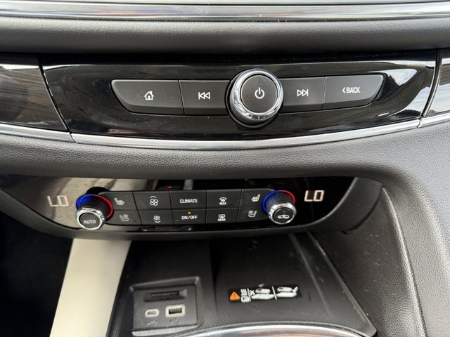 Used 2023 Buick Enclave Premium w/ Experience Buick Package image 21