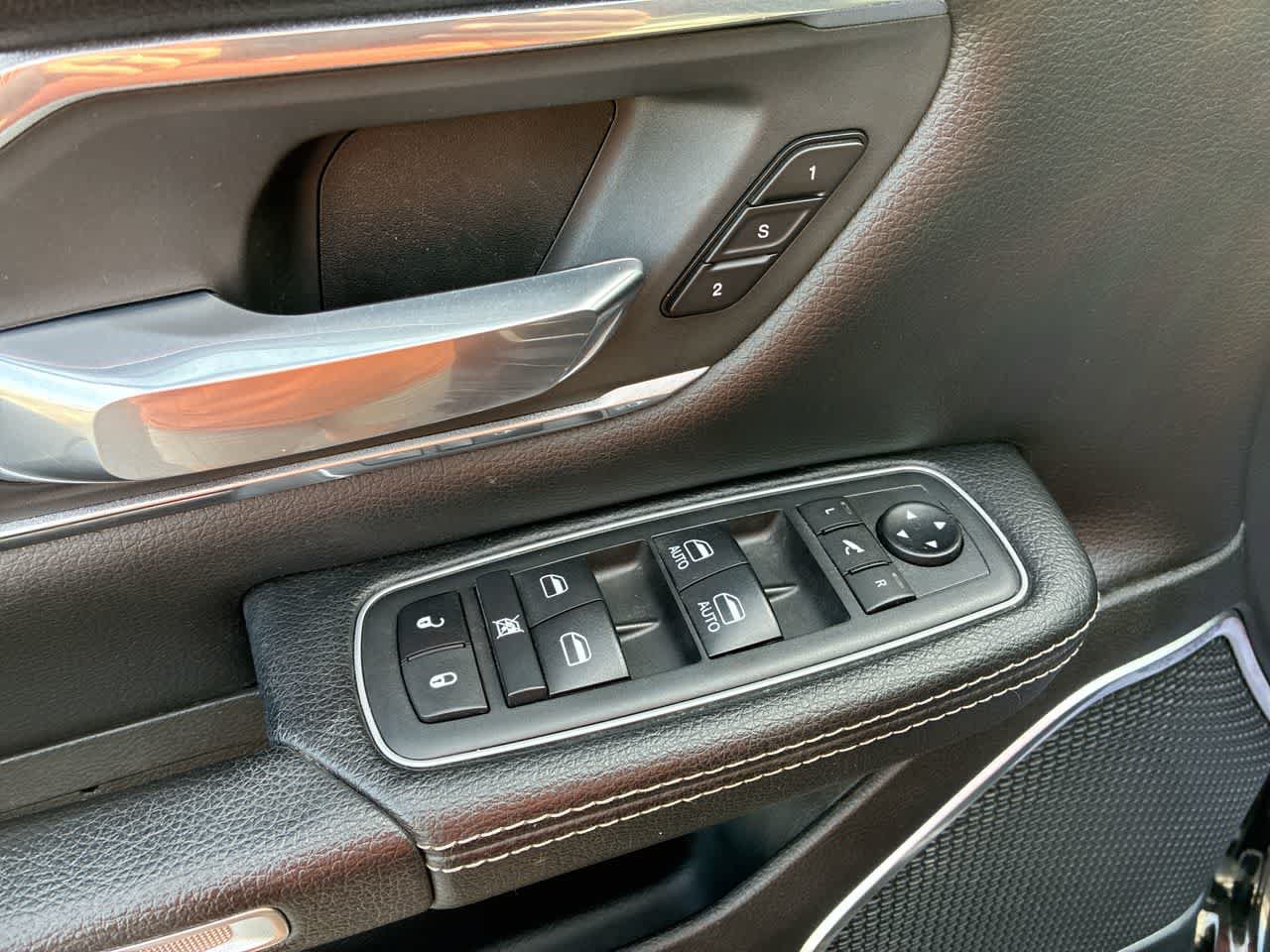 Used 2021 RAM 1500 Laramie AWD/4WD image 22