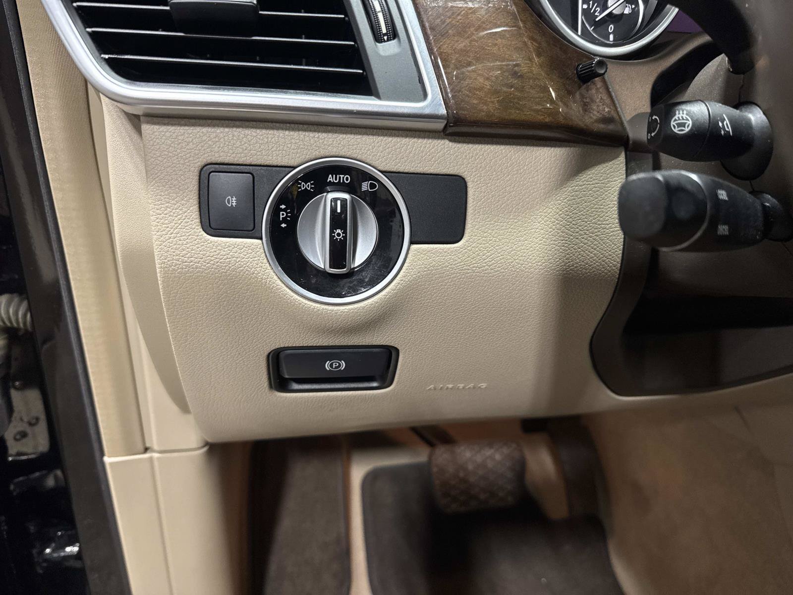 Used 2013 Mercedes-Benz ML 350 4MATIC image 33
