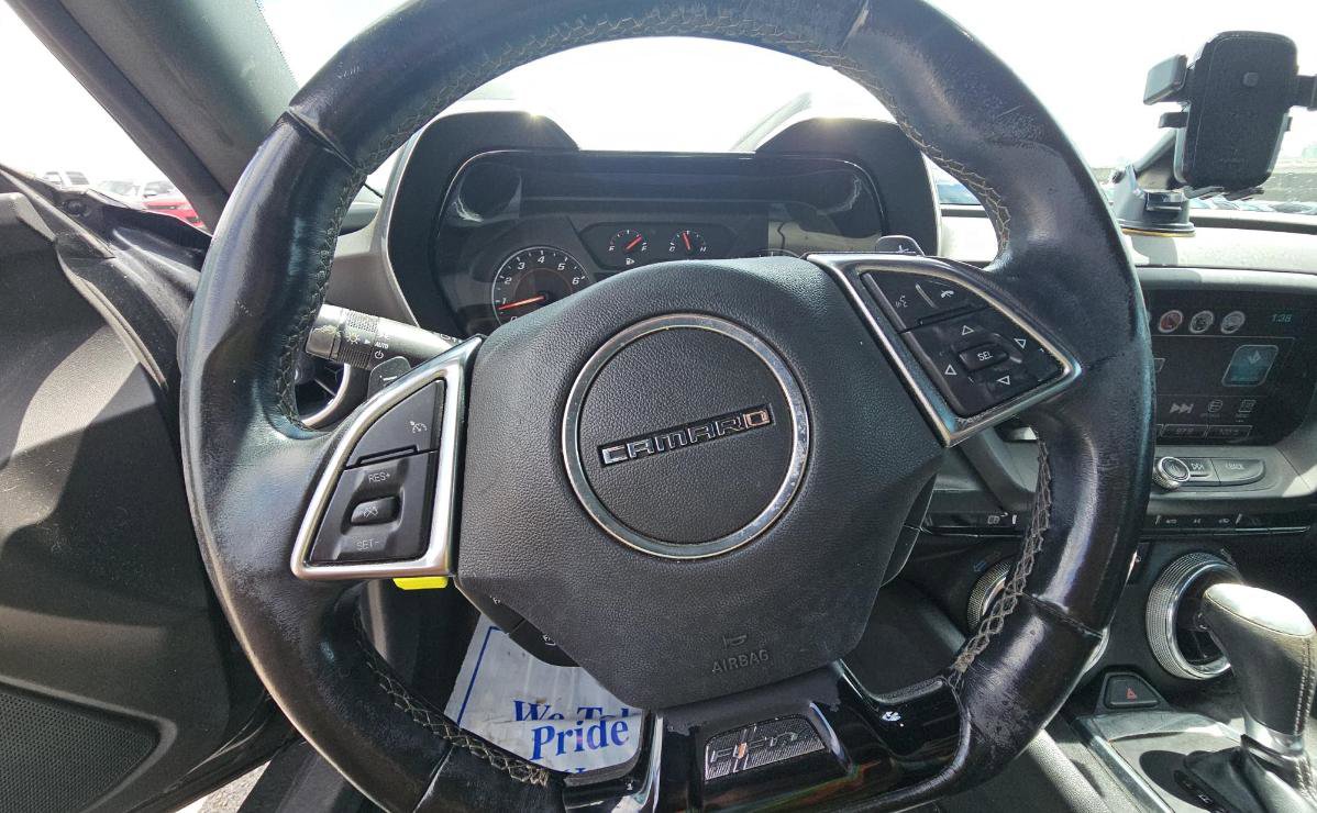 Used 2017 Chevrolet Camaro LT w/ RS Package image 10