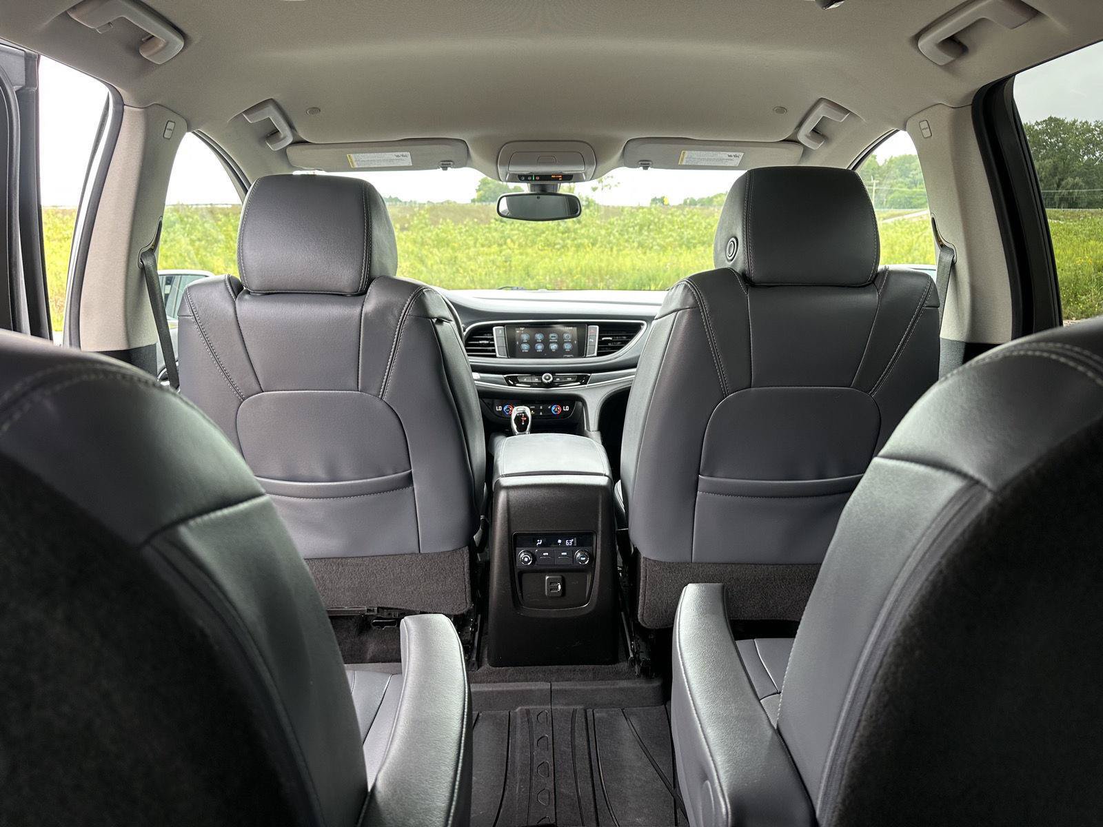 Used 2019 Buick Enclave Essence FWD image 29