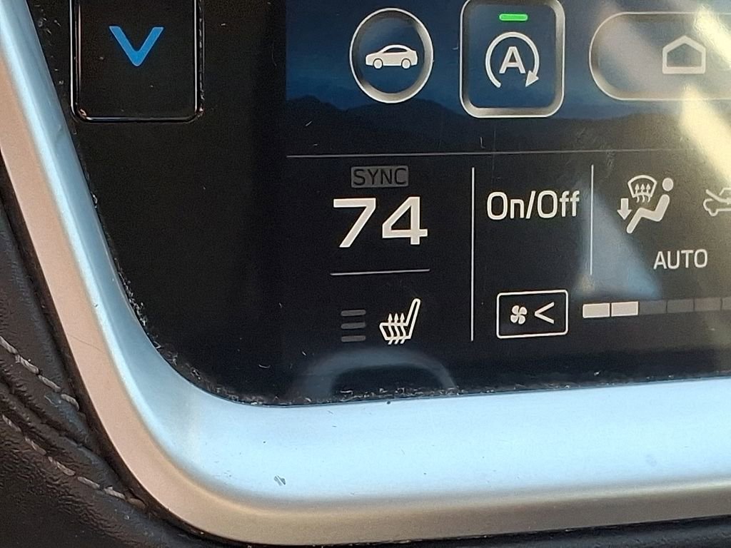 Used 2020 Subaru Legacy Premium image 23