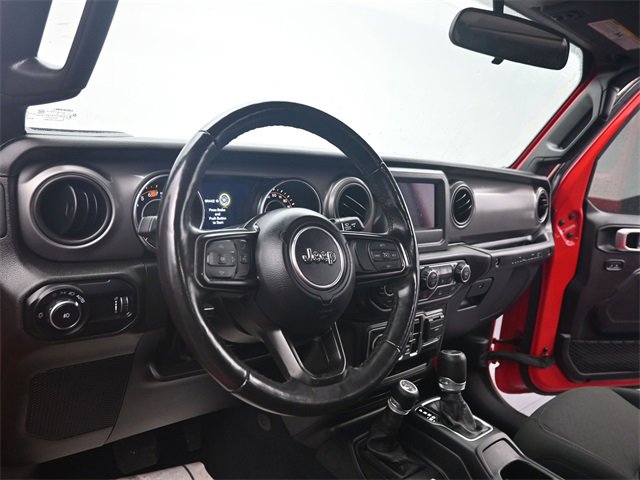 Used 2023 Jeep Wrangler Willys image 13