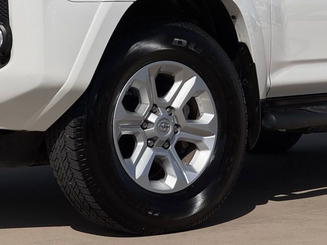 Used 2020 Toyota 4Runner SR5 image 61