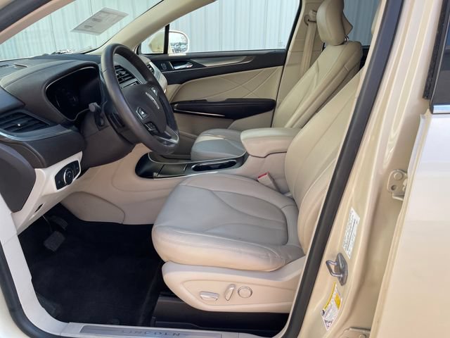 Used 2018 Lincoln MKC Premiere AWD/4WD image 9