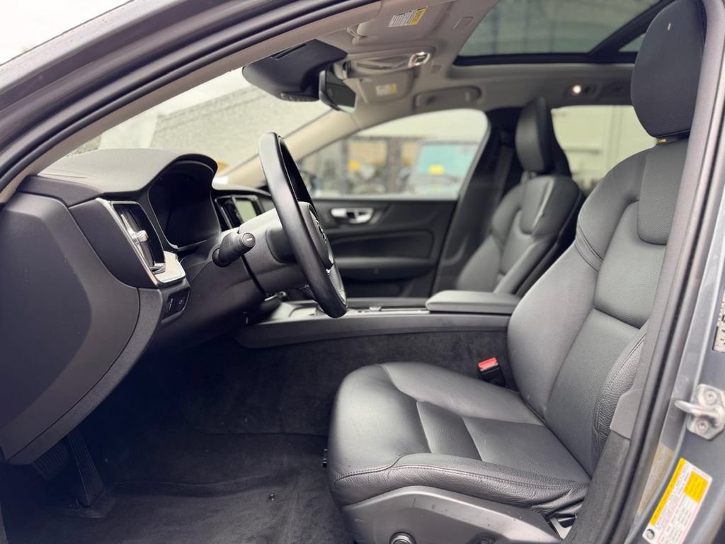 Used 2021 Volvo V60 T5 Cross Country w/ Climate Package AWD/4WD image 19