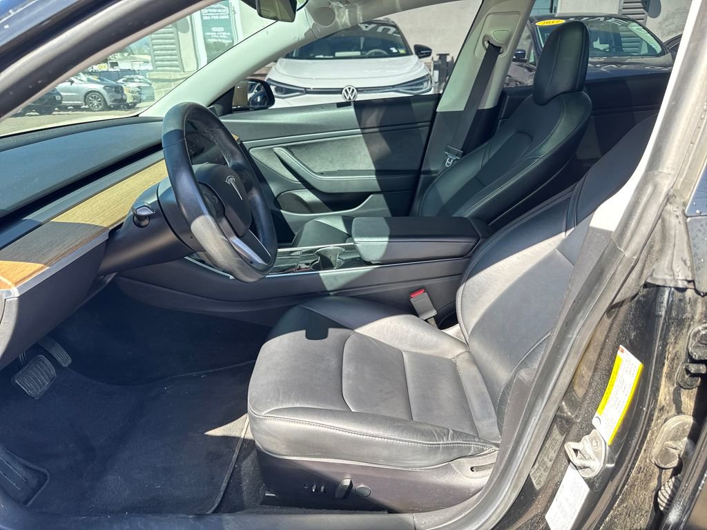 Used 2019 Tesla Model 3 AWD/4WD image 9