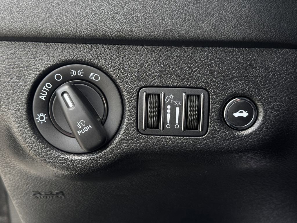 Used 2023 Dodge Charger Scat Pack w/ Daytona Edition Group image 21