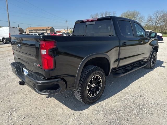 Used 2023 Chevrolet Silverado 1500 ZR2 w/ Technology Package image 7