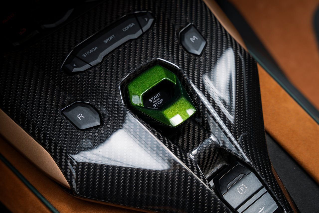 Used 2021 Lamborghini Sian Roadster AWD/4WD image 53