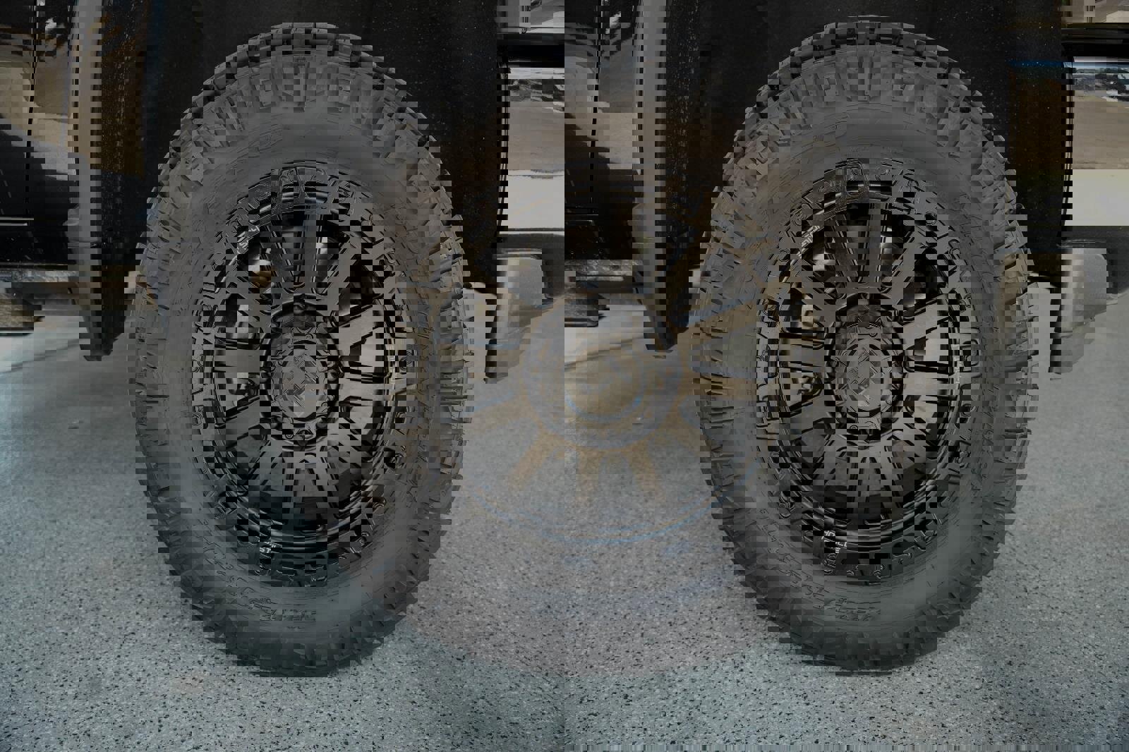 Used 2022 Chevrolet Silverado 3500 High Country image 35