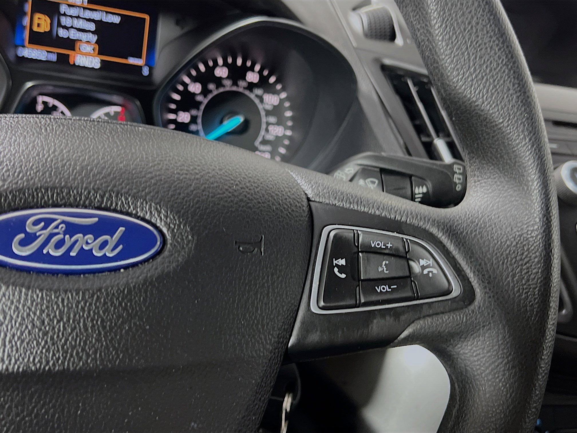 Used 2017 Ford Escape S image 20