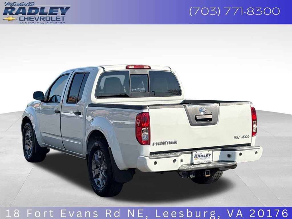 Used 2020 Nissan Frontier SV image 3