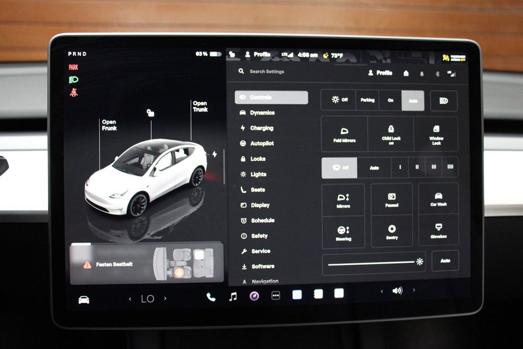 Used 2023 Tesla Model Y Long Range AWD/4WD image 43
