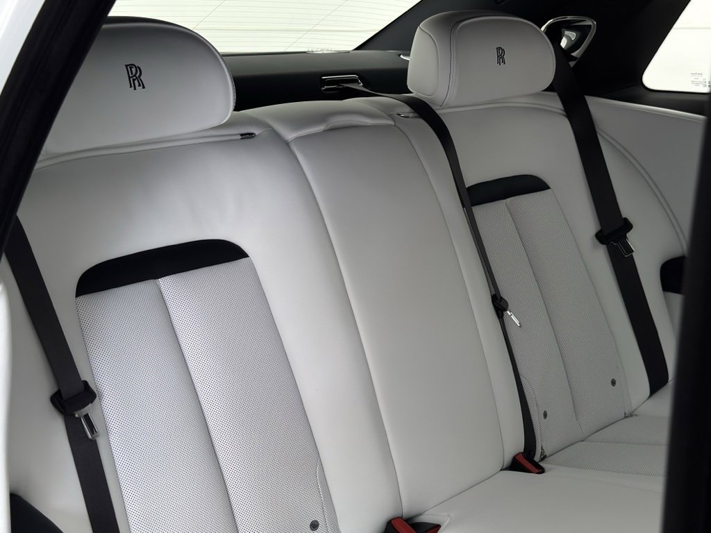 New 2025 Rolls-Royce Ghost image 40