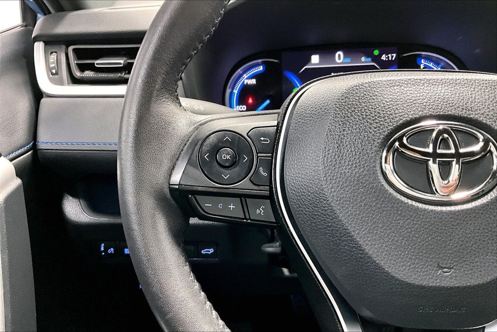 Used 2022 Toyota RAV4 XSE AWD/4WD image 25