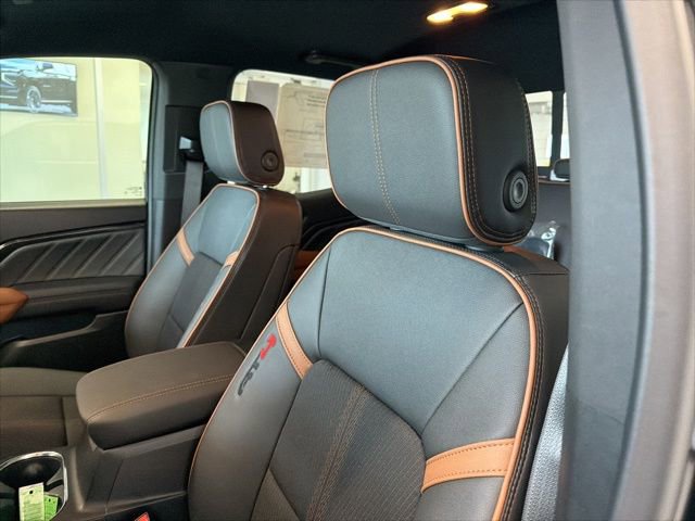 New 2026 GMC Canyon AT4 image 13
