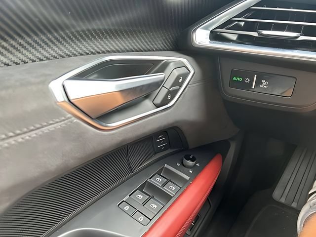 Used 2023 Audi RS e-tron GT w/ Carbon Performance Package AWD/4WD image 32