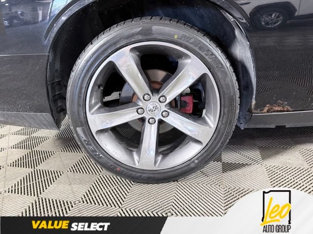 Used 2013 Dodge Challenger SXT RWD image 21
