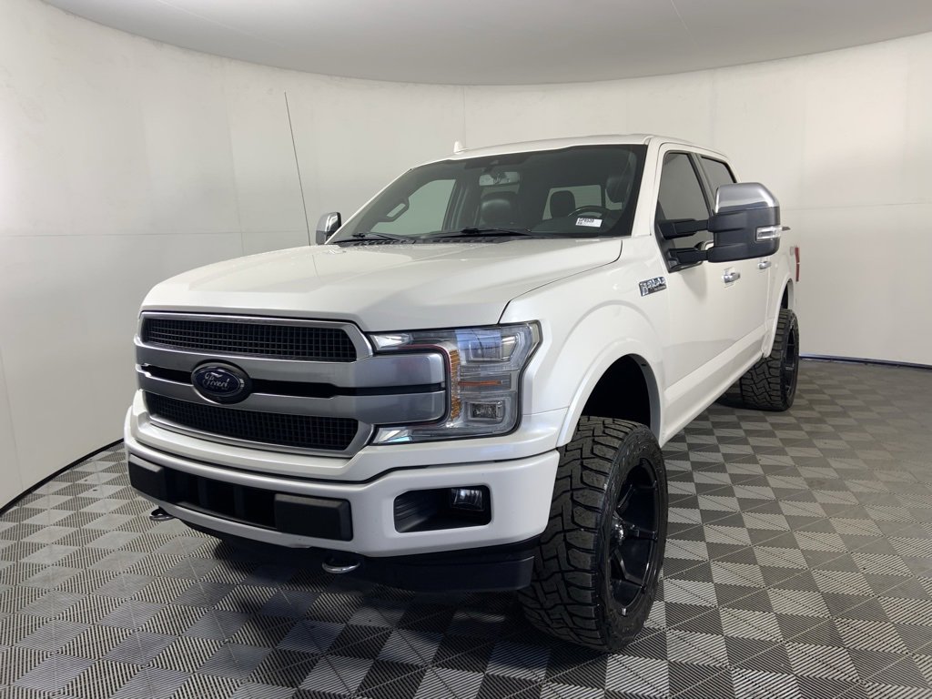 Used 2018 Ford F150 Platinum w/ Equipment Group 701A Luxury image 5