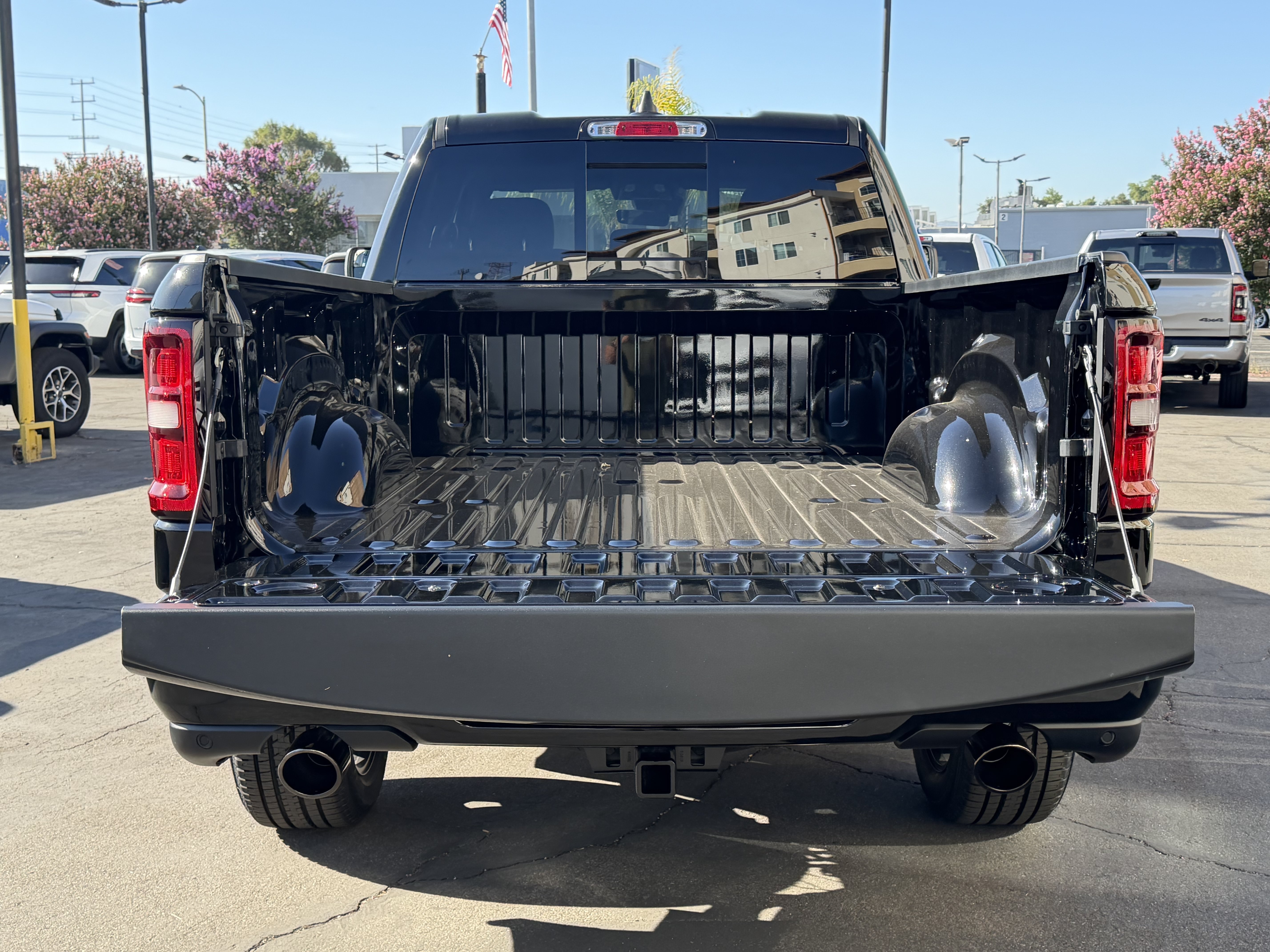 New 2026 RAM 1500 Express AWD/4WD image 15